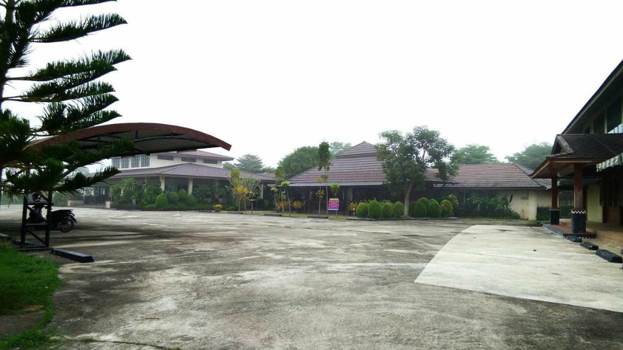 Northstar Hotel & Resort Ban Mae Kon Eksteriør bilde